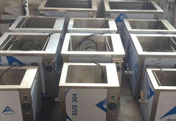 THDは産業用超音波洗浄機を供給し設置しています